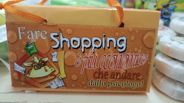 Sapuni me arome shooping - Figura 1