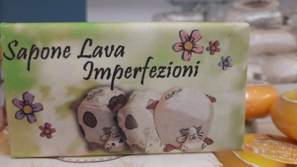 Laresi i mosperfeksionit - Figura 1
